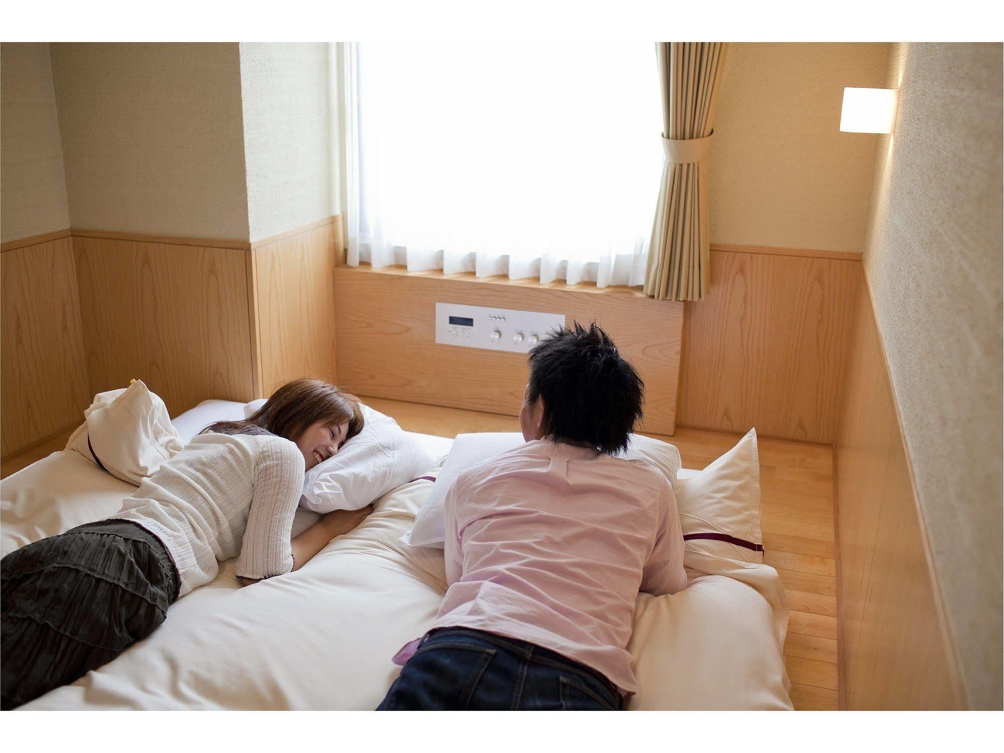 Okayama View Hotel Екстер'єр фото